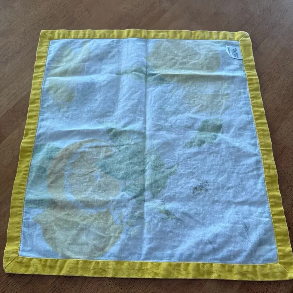 Williams Sonoma Cotton Napkins Set of 2  Meyer Lemon Citrus Blossom Honeybee